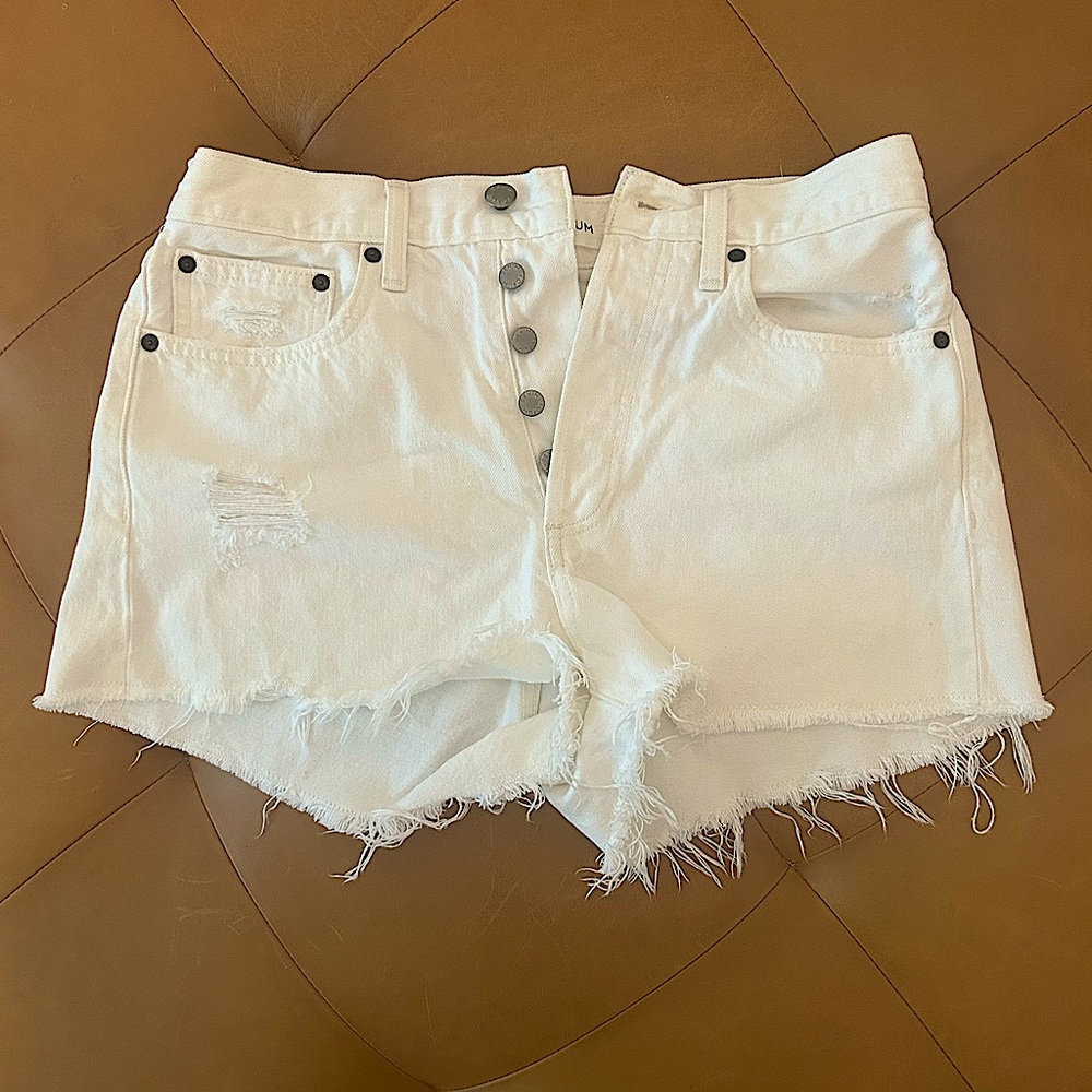Denim Forum white “ex boyfriend” shorts - 27